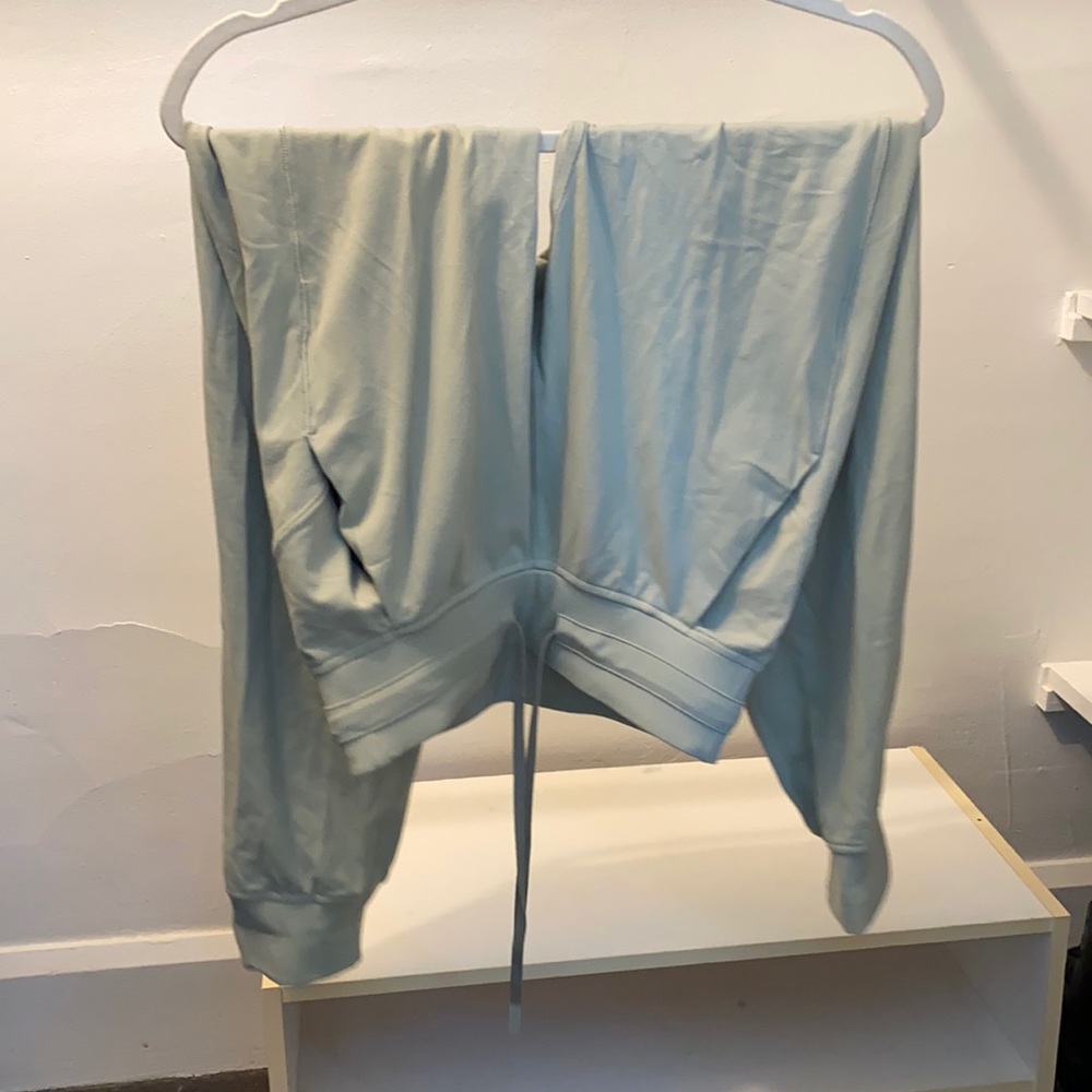 LULU JOGGERS